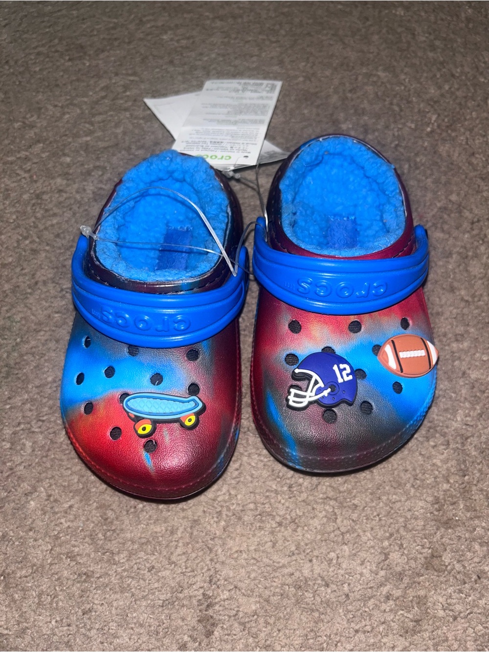 NWT CROCS Fuzzy Lined Clogs